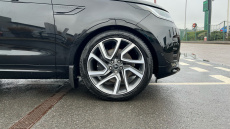 Land Rover Discovery 3.0 D350 Dynamic HSE 5dr Auto Diesel Station Wagon